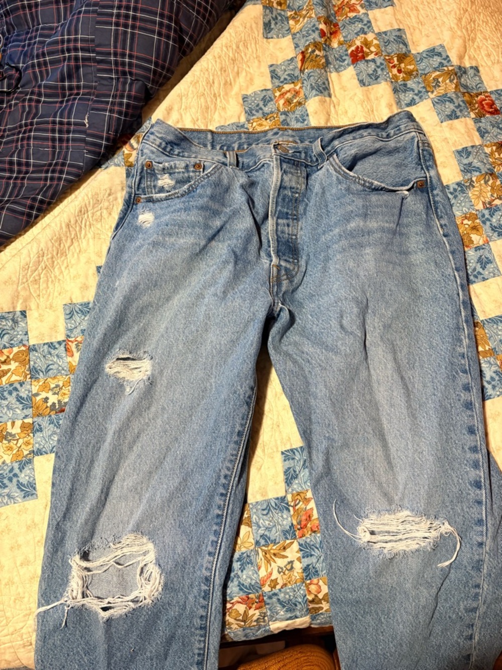 Levi's Light Blue Ripped Cropped Jeans